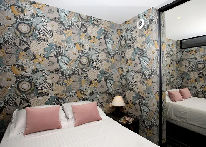 5 Min Des Plages Croisette *